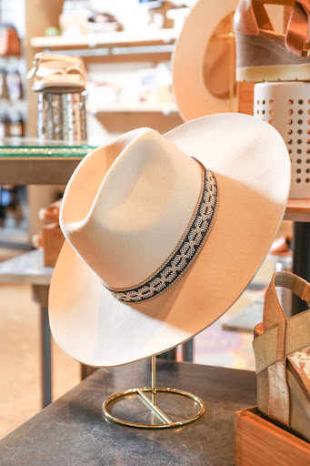 Shoe Store «Shoe Fly», reviews and photos, 947 Pearl St, Boulder, CO 80302, USA