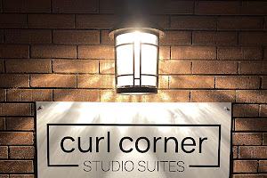 Curl Corner Studio Suites