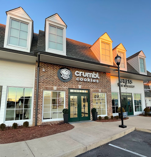 Crumbl – East Memphis Find Ice cream shop in Dallas Near Location