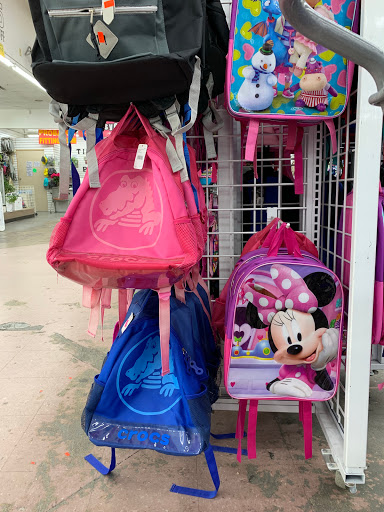 Thrift Store «Thrift & Dollar Mart», reviews and photos, 1915 E Park Row Dr, Arlington, TX 76010, USA