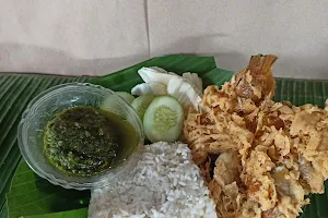 Warung Nasi Bude Nunik image