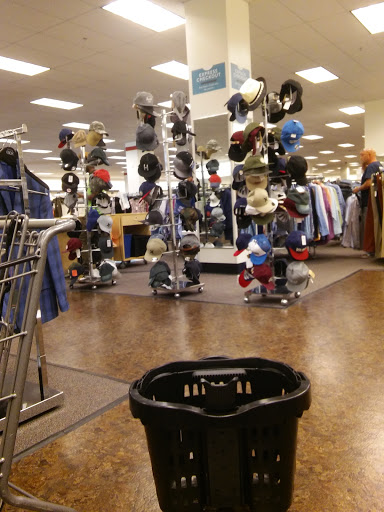 Department Store «Nordstrom Rack Orland Park Place», reviews and photos, 140 Orland Park Pl, Orland Park, IL 60462, USA