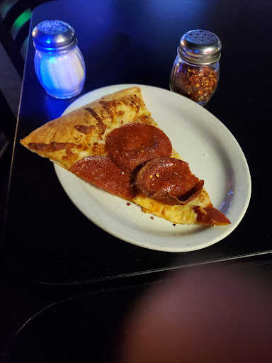 Pizza Restaurant «Schmizza Pub & Grub Broadway», reviews and photos, 628 NE Broadway St, Portland, OR 97232, USA