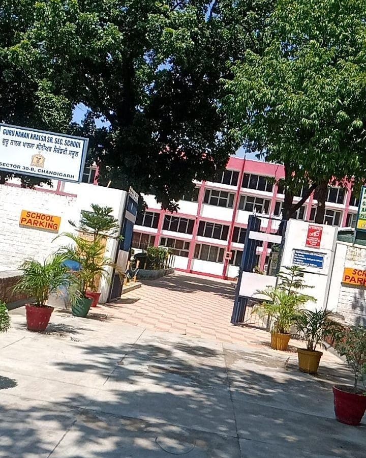 Guru Nanak Khalsa Senior Secondary School