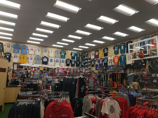 Sporting Goods Store «Koch Sporting Goods», reviews and photos, 131 W 4th St, Cincinnati, OH 45202, USA