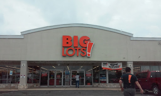 Big Lots, 139 S Interstate Hwy 35, New Braunfels, TX 78130, USA, 