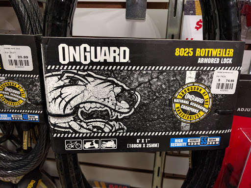 Motorcycle Parts Store «Cycle Gear», reviews and photos, 695 E Golf Rd, Schaumburg, IL 60173, USA