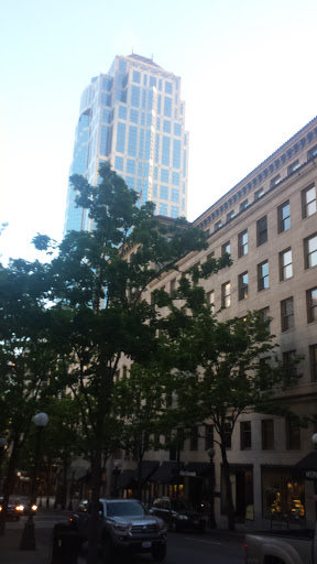 Shopping Mall «Rainier Square», reviews and photos, 1301 5th Ave, Seattle, WA 98101, USA