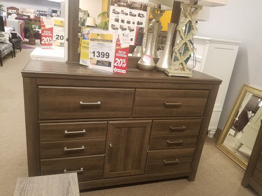 Furniture Store «Del Sol Furniture», reviews and photos, 8210 W Indian School Rd, Phoenix, AZ 85033, USA