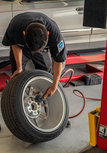 Tire Shop «Tire Outfitters Inc.», reviews and photos, 2712 S Pleasant Valley Rd, Winchester, VA 22601, USA