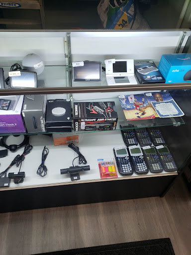 Pawn Shop «U-Pawn LLC», reviews and photos, 884 Main St, Willimantic, CT 06226, USA