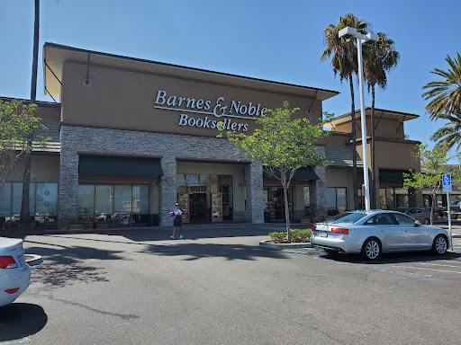 Book Store «Barnes & Noble», reviews and photos, 26751 Aliso Creek Rd, Aliso Viejo, CA 92656, USA