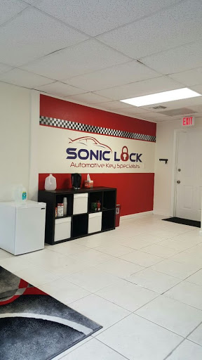 Towing Service «Sonic Lock N Tow, LLC.», reviews and photos, 728 NW 9th Ave, Fort Lauderdale, FL 33311, USA