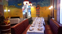 Atmosphère du Restaurant de spécialités d'Afrique du Nord Le Tassili à Pont-de-l'Arche - n°12