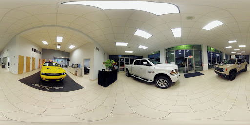 Car Dealer «Robert Green Chrysler Dodge Jeep», reviews and photos, 178 Bridgeville Rd, Monticello, NY 12701, USA