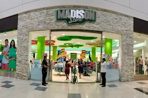 Madison Santiago Mall image