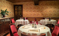 Atmosphère du Restaurant L'Etape Louis XIII à Mesnil-en-Ouche - n°10