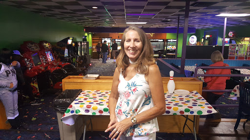 Bowling Alley «Imperial Lanes», reviews and photos, 44650 Garfield Rd, Charter Twp of Clinton, MI 48038, USA