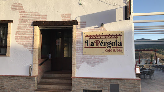 La Pergola café-bar plaza mayor de las alpujarras, 04470 Laujar de Andarax, Almería, España