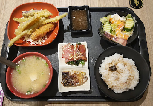 小竹屋日本料理（新店） 的照片