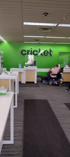 Cell Phone Store «Cricket Wireless Authorized Retailer», reviews and photos, 3858 Linden Ave, Dayton, OH 45432, USA