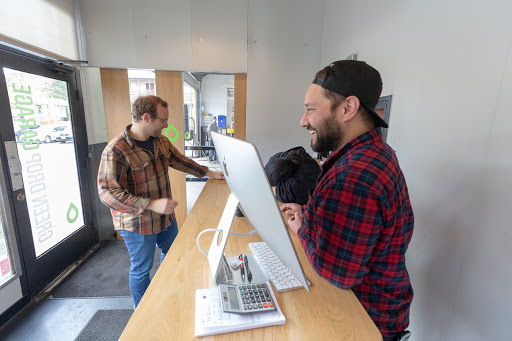 Auto Repair Shop «Green Drop Garage - Moreland», reviews and photos, 5321 SE 28th Ave, Portland, OR 97202, USA