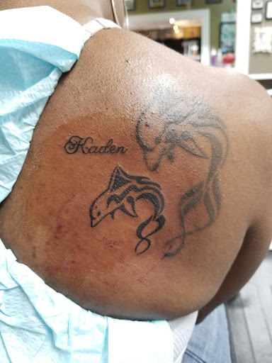 Tattoo Shop «No Hard Feelings Tattoo Gallery», reviews and photos, 10331 W Sample Rd, Coral Springs, FL 33065, USA