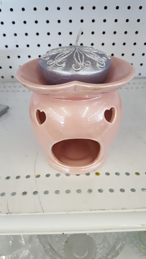 Non-Profit Organization «Society of St. Vincent de Paul - Sunnyslope Thrift Store», reviews and photos, 8231 N 7th St, Phoenix, AZ 85020, USA