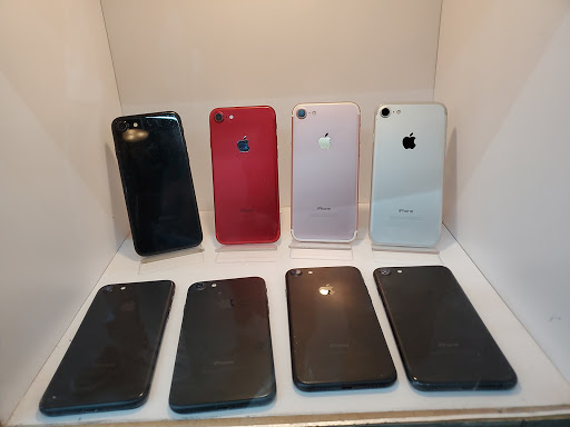 Phone Repair Service «Cell Phone Repair Ambulance Houston», reviews and photos, 10998 North Fwy, Houston, TX 77037, USA