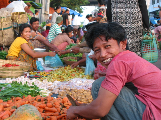 Pasar di Kota Makassar: Menikmati Keanekaragaman Pasar di Makassar