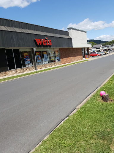 Supermarket «Weis Markets», reviews and photos, 313 W Bald Eagle St, Lock Haven, PA 17745, USA