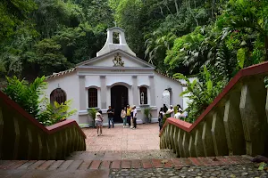 Agua De La Virgen image