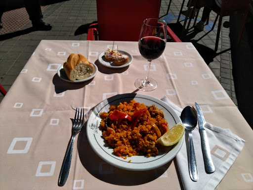 Cafeteria Restaurante La Golondrina en Madrid