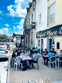 Atmosphère du Restaurant Perfect Place- kasher Loubavitch à Bergerac - n°1