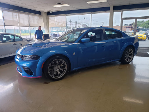 Used Car Dealer «South Street Auto Sales», reviews and photos, 1820 Rosemont Ave, Frederick, MD 21702, USA