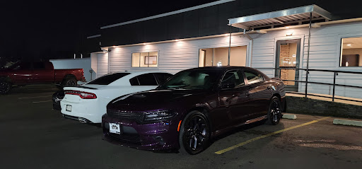 Used Car Dealer «Larson Motors», reviews and photos, 300 River Rd, Puyallup, WA 98371, USA