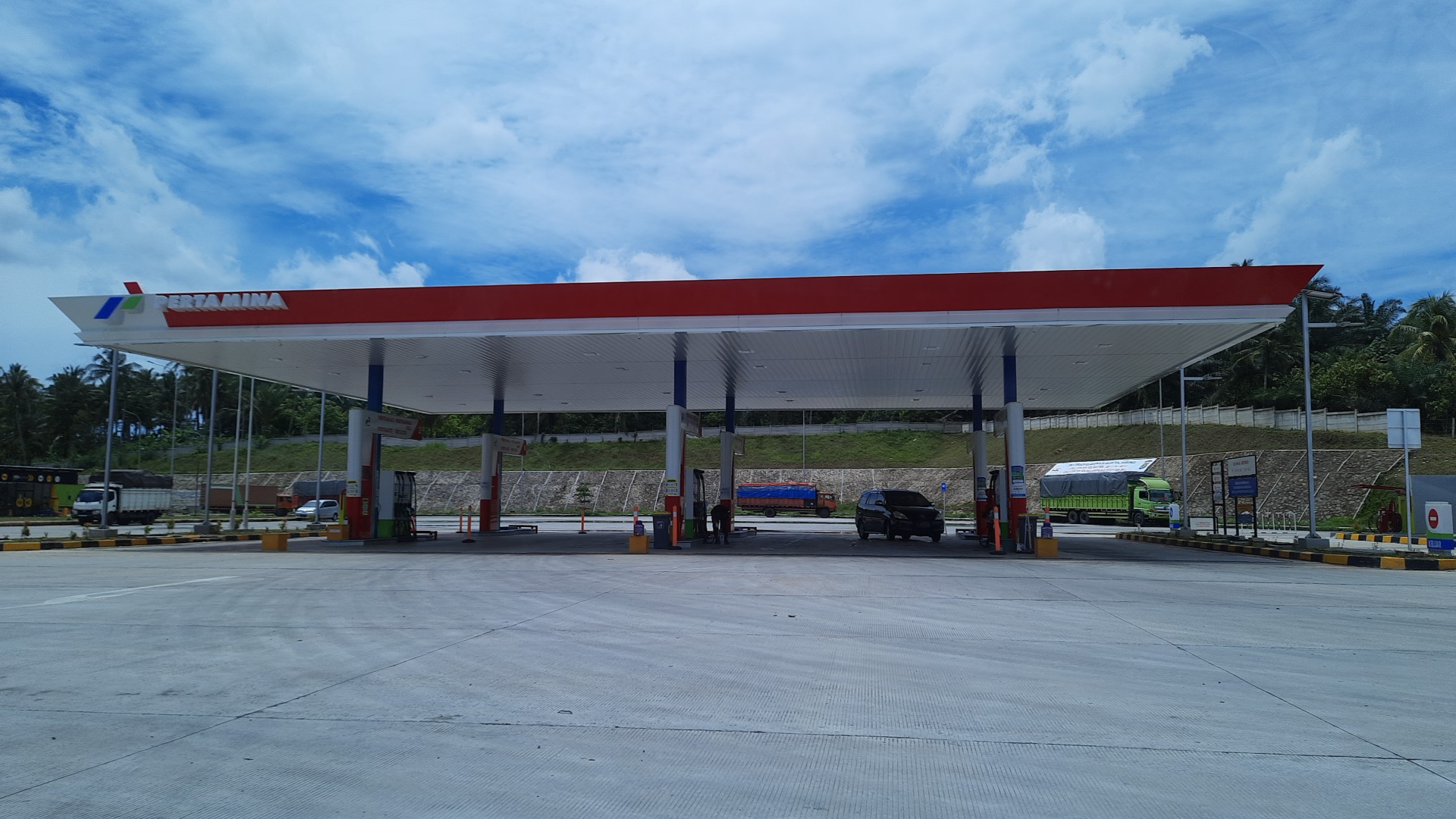 Gambar Indomaret Rest Area Km 49 A ( By Avizer )