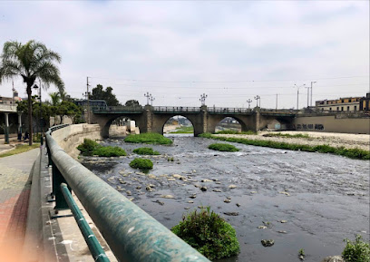 Puente de Piedra