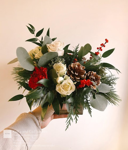 Florist «Kathy and Company Florist», reviews and photos, 221 Colchester Ave, Burlington, VT 05401, USA