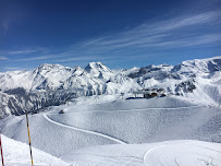 Parapente - TandemTOP Saulire du Restaurant gastronomique Restaurant Le Panoramic à Courchevel Saint Bon - n°1