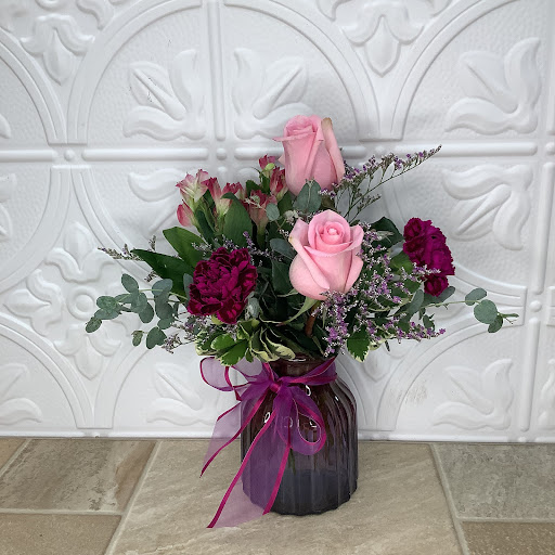 Florist «Cottage Garden Floral», reviews and photos, 2026 Rose Ct, La Crosse, WI 54603, USA