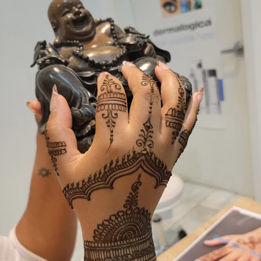 Tattoo Shop «Perfect Henna Tattoos», reviews and photos, 1961 Chain Bridge Rd, McLean, VA 22102, USA