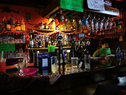 Bar de 11 A 11 - Hidalgo 1, Centro, 49500 Mazamitla, Jal., Mexico