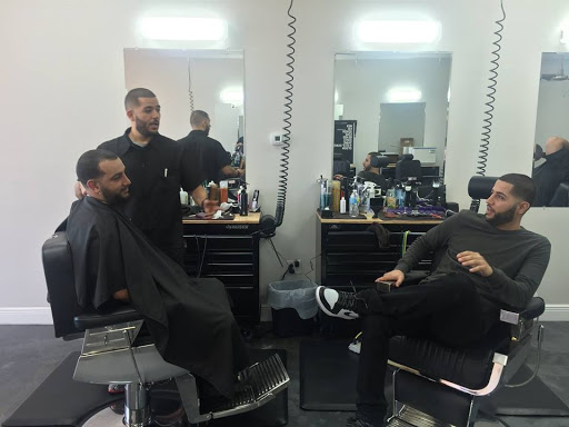 Barber Shop «Moetown’s Barber Shop», reviews and photos, 10030 Cross Creek Blvd, Tampa, FL 33647, USA