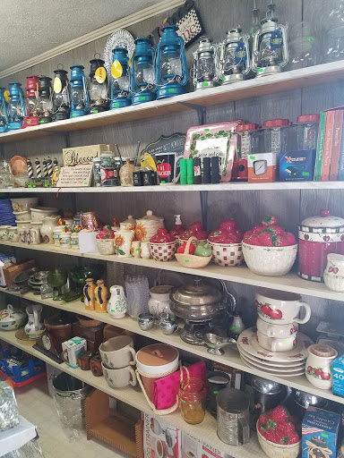 General Store «Muddy Pond General Store», reviews and photos, 3608 Muddy Pond Rd, Monterey, TN 38574, USA