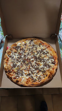 Plats et boissons du Pizzeria Chrono Pizza à Cloyes-les-Trois-Rivières - n°9