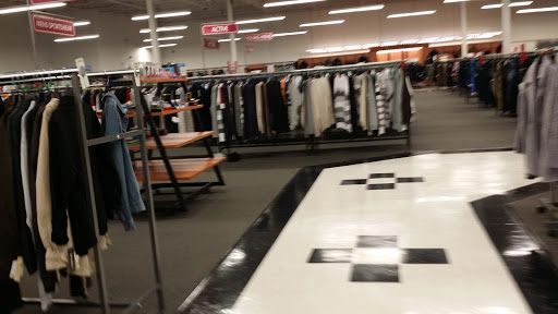 Clothing Store «Burlington Coat Factory», reviews and photos, 370 US-130, Hightstown, NJ 08520, USA