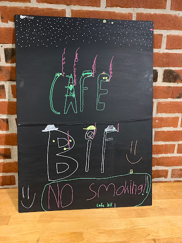 Anmeldelser af Cafe BIF i Galten - Bar
