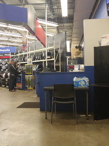 Auto Parts Store «Pep Boys Auto Parts & Service», reviews and photos, 2916 Springfield Rd, Broomall, PA 19008, USA