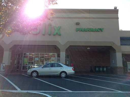 Supermarket «Publix Super Market at Rose Creek Shopping Center», reviews and photos, 4403 Towne Lake Pkwy, Woodstock, GA 30189, USA